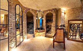 Апартаменты Castle in Old Town